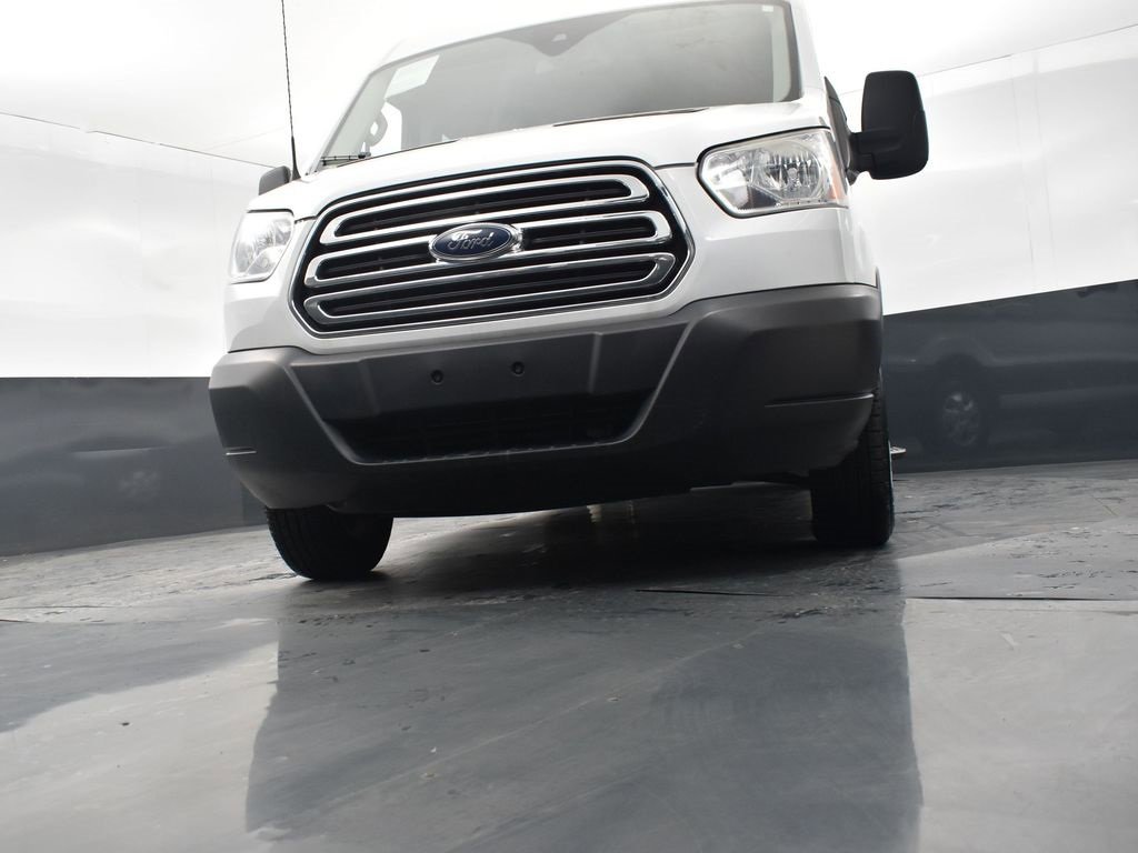 Used 2019 Ford Transit 350 XLT image 20