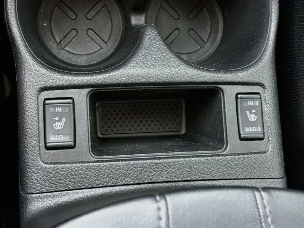 Certified 2020 Nissan Rogue SV AWD/4WD image 11