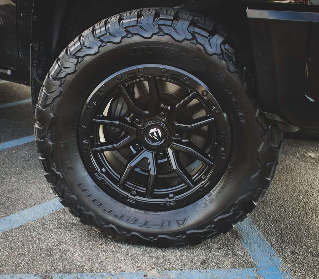 Used 2021 Toyota Tundra SR5 w/ SX Package AWD/4WD image 32