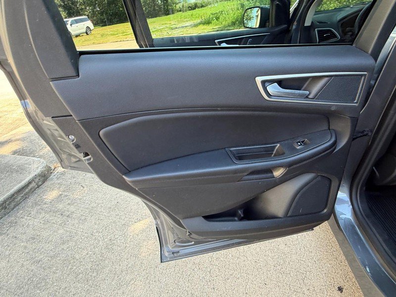 Used 2024 Ford Edge SEL w/ Convenience Package AWD/4WD image 21