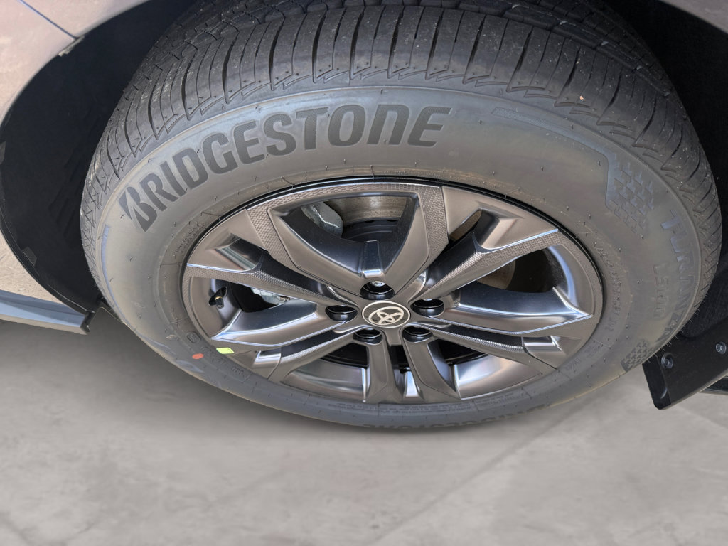 New 2026 Toyota Sienna XSE AWD/4WD image 14