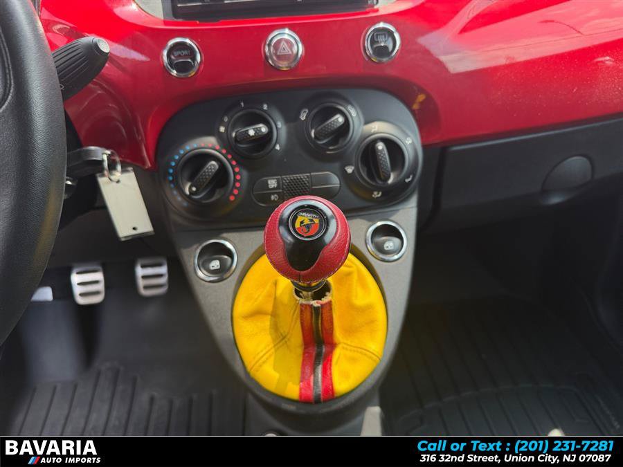 Used 2012 FIAT 500 Abarth FWD image 22