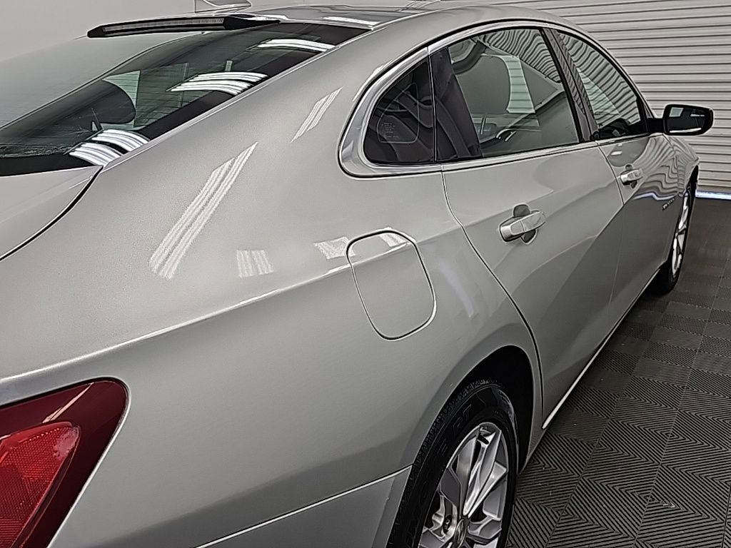 Used 2020 Chevrolet Malibu LT FWD image 10