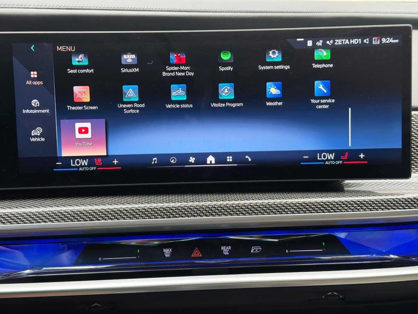 Used 2023 BMW i7 xDrive60 w/ Executive Package 2 AWD/4WD image 27