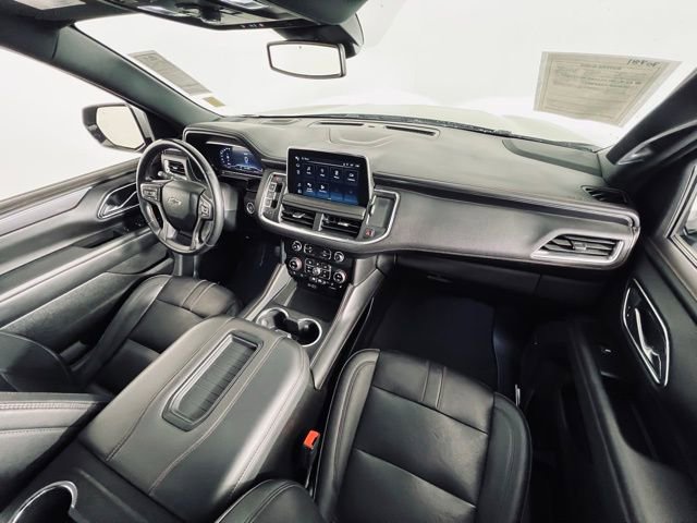 Used 2024 Chevrolet Suburban RST w/ Luxury Package image 15