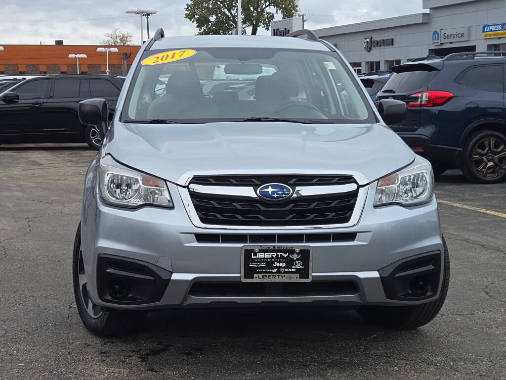 Used 2017 Subaru Forester 2.5i w/ Alloy Wheel Package AWD/4WD image 5