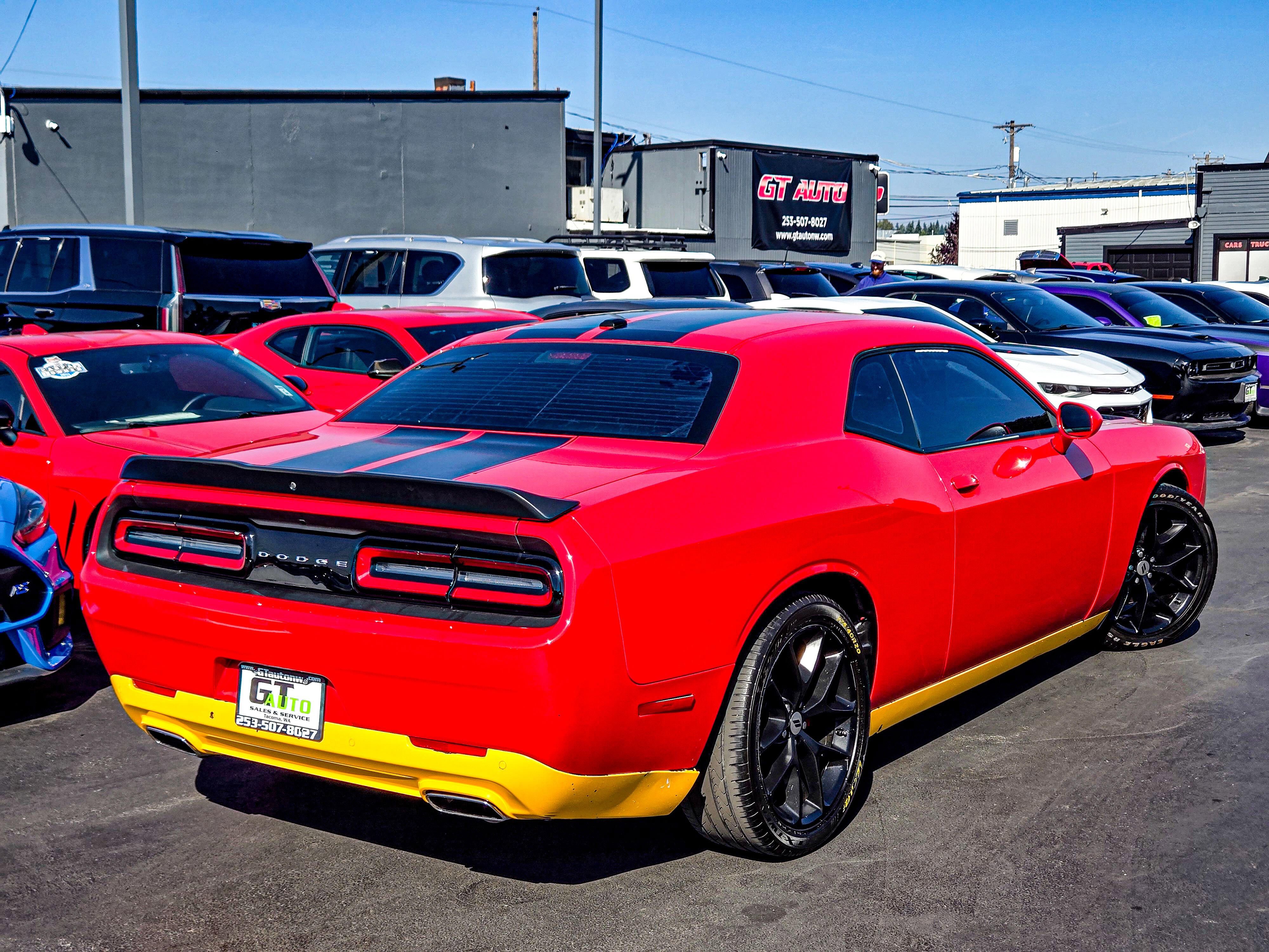 Used 2023 Dodge Challenger GT image 11