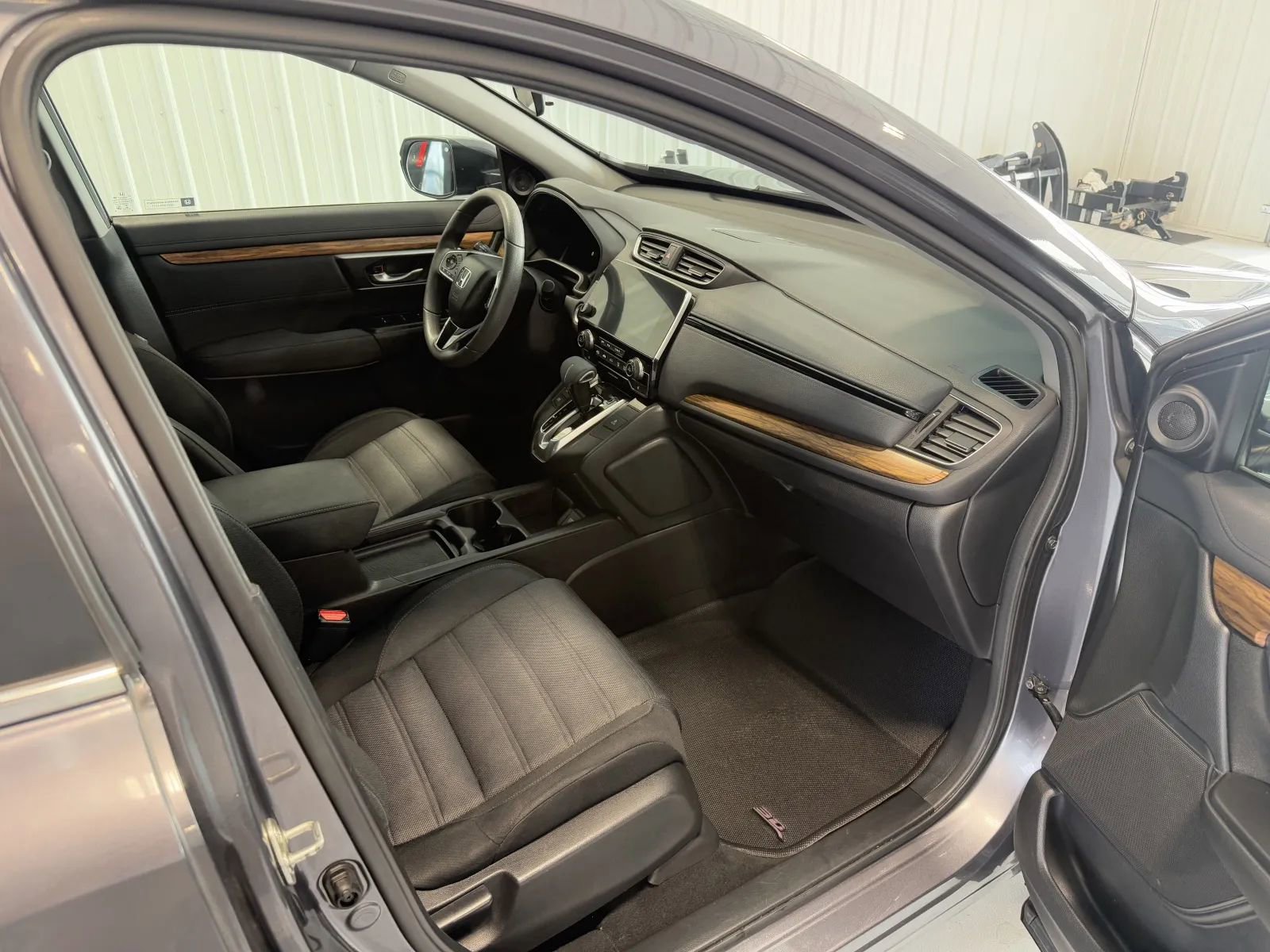 Used 2018 Honda CR-V EX image 23