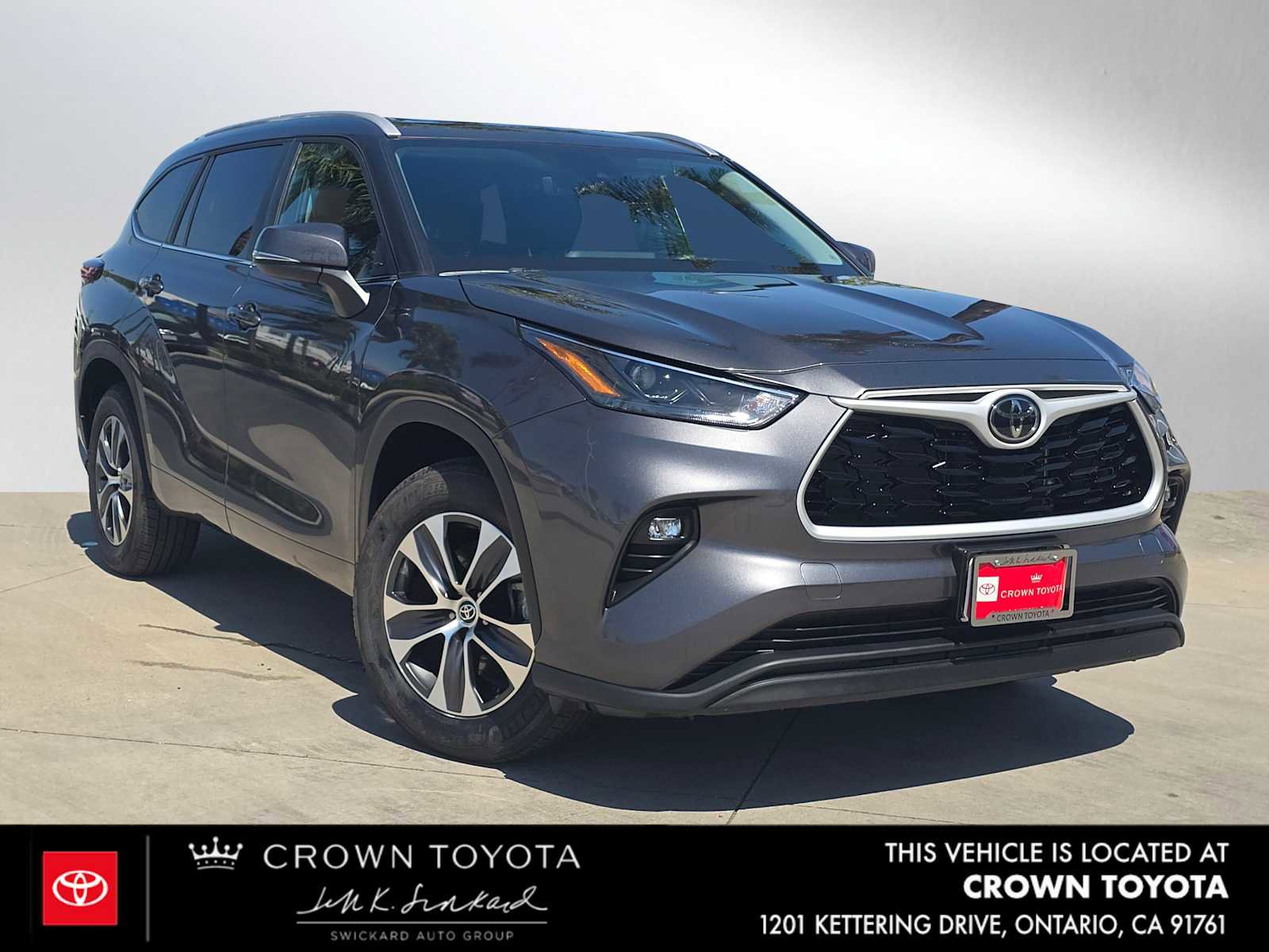 Certified 2025 Toyota Highlander XLE