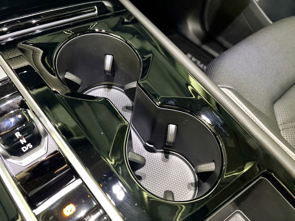 New 2026 Volkswagen Atlas Peak Edition image 15