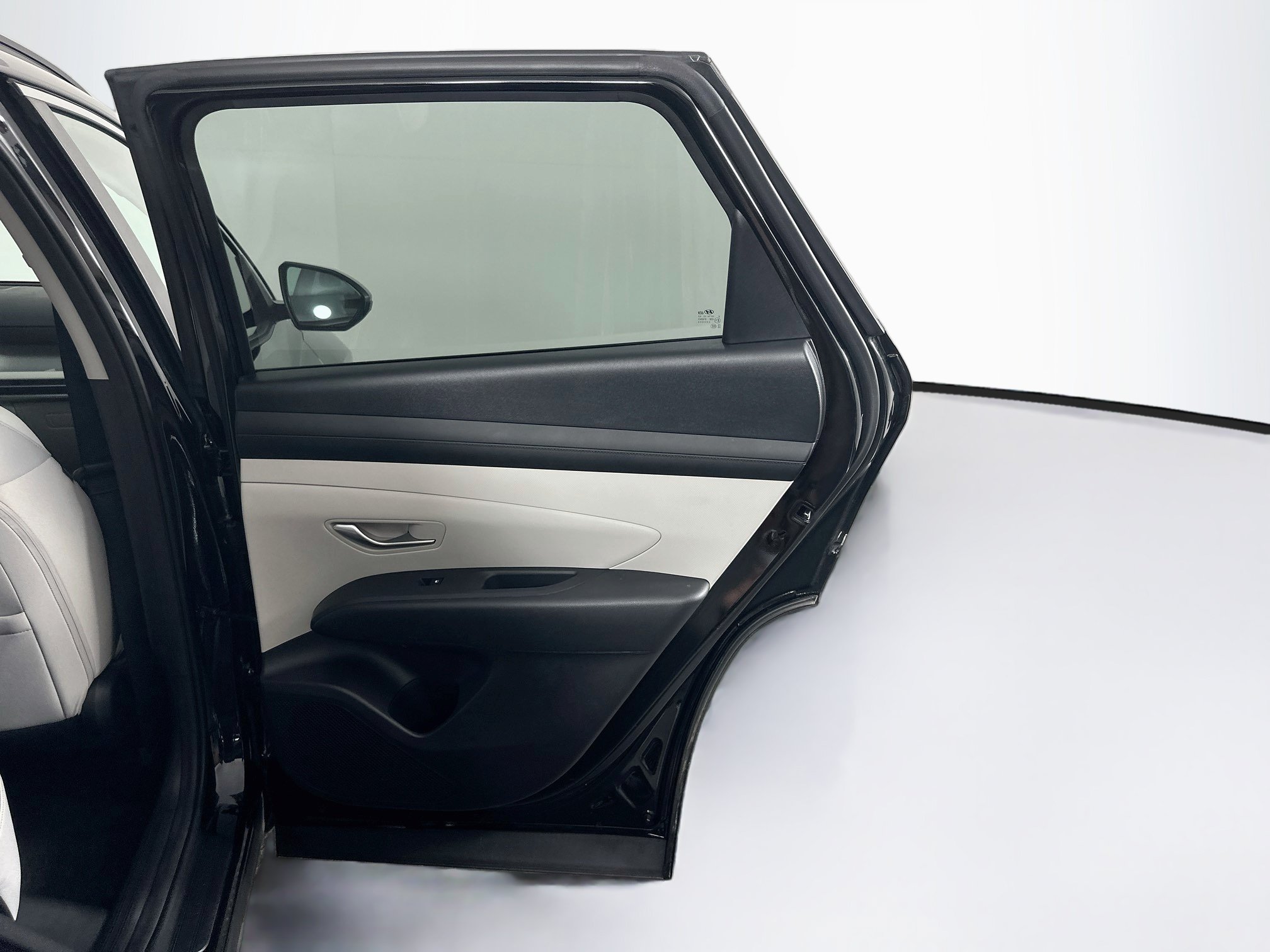 Used 2025 Hyundai Tucson SEL FWD image 31