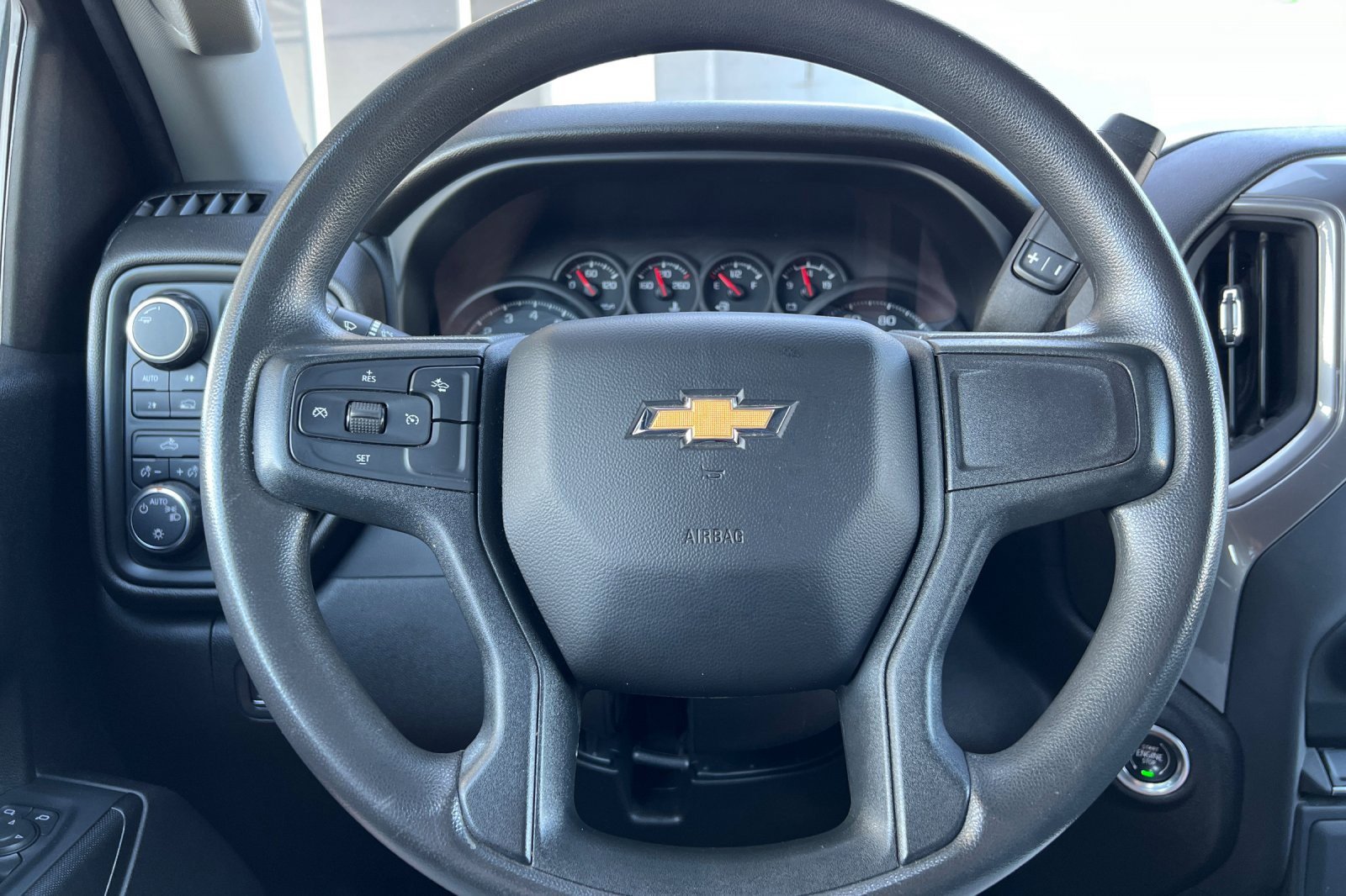 Used 2022 Chevrolet Silverado 1500 Custom image 19