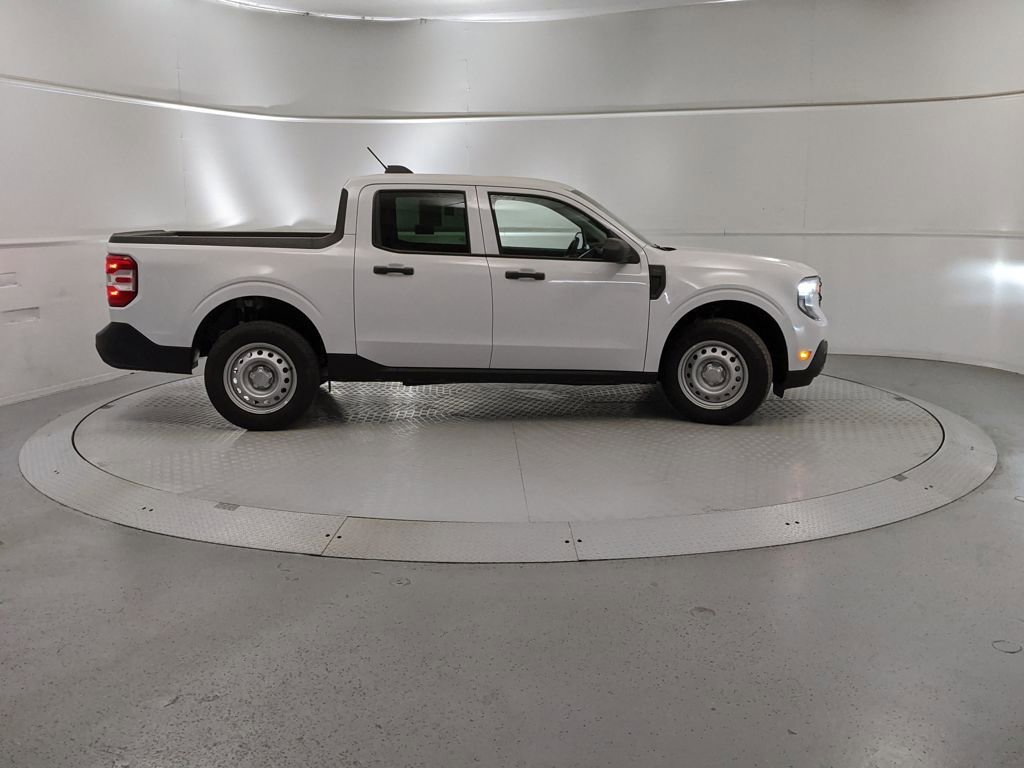 New 2026 Ford Maverick XL image 4