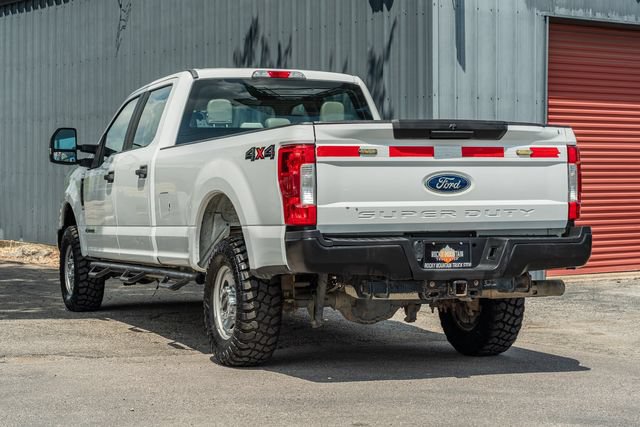 Used 2018 Ford F250 XL w/ Power Equipment Group AWD/4WD image 4