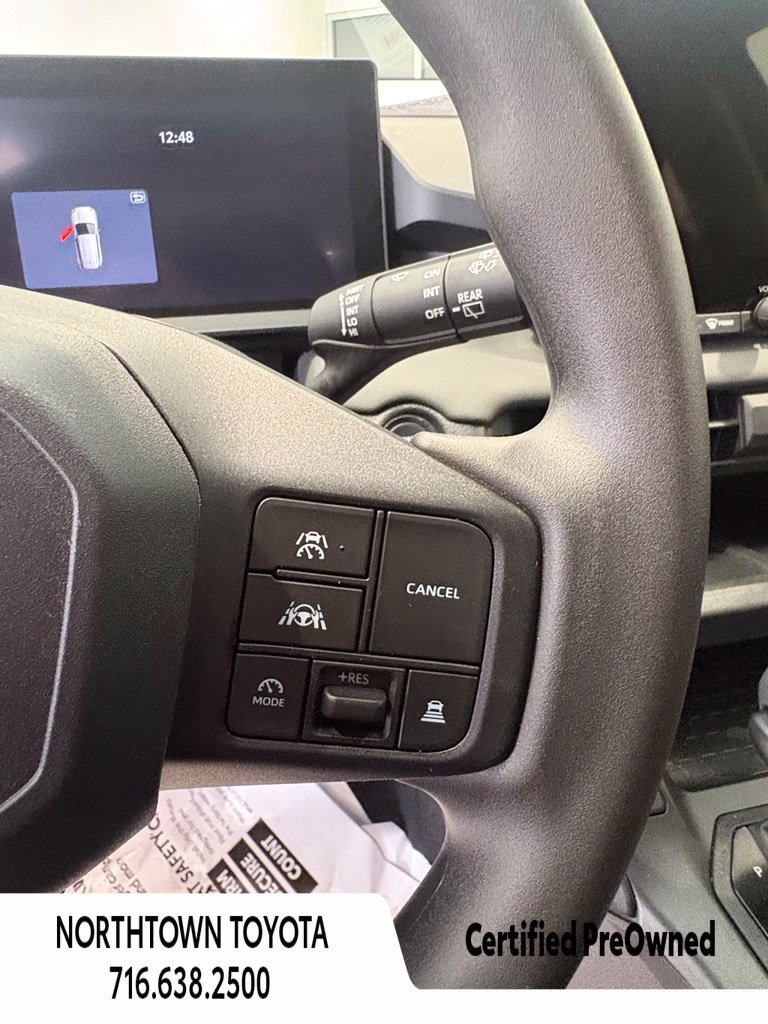 Used 2026 Toyota RAV4 LE AWD/4WD image 28