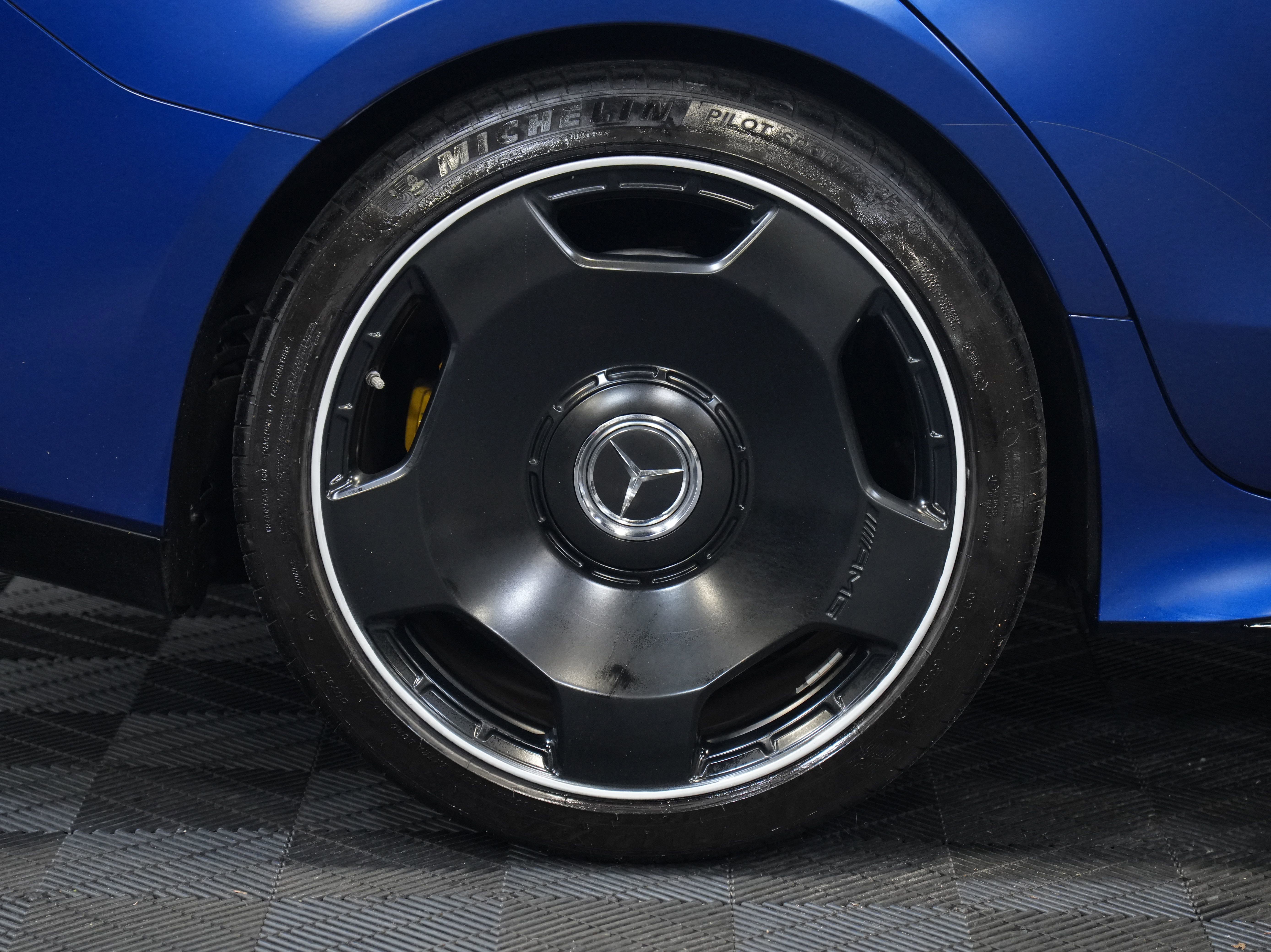 Used 2019 Mercedes-Benz AMG GT 63 S image 47