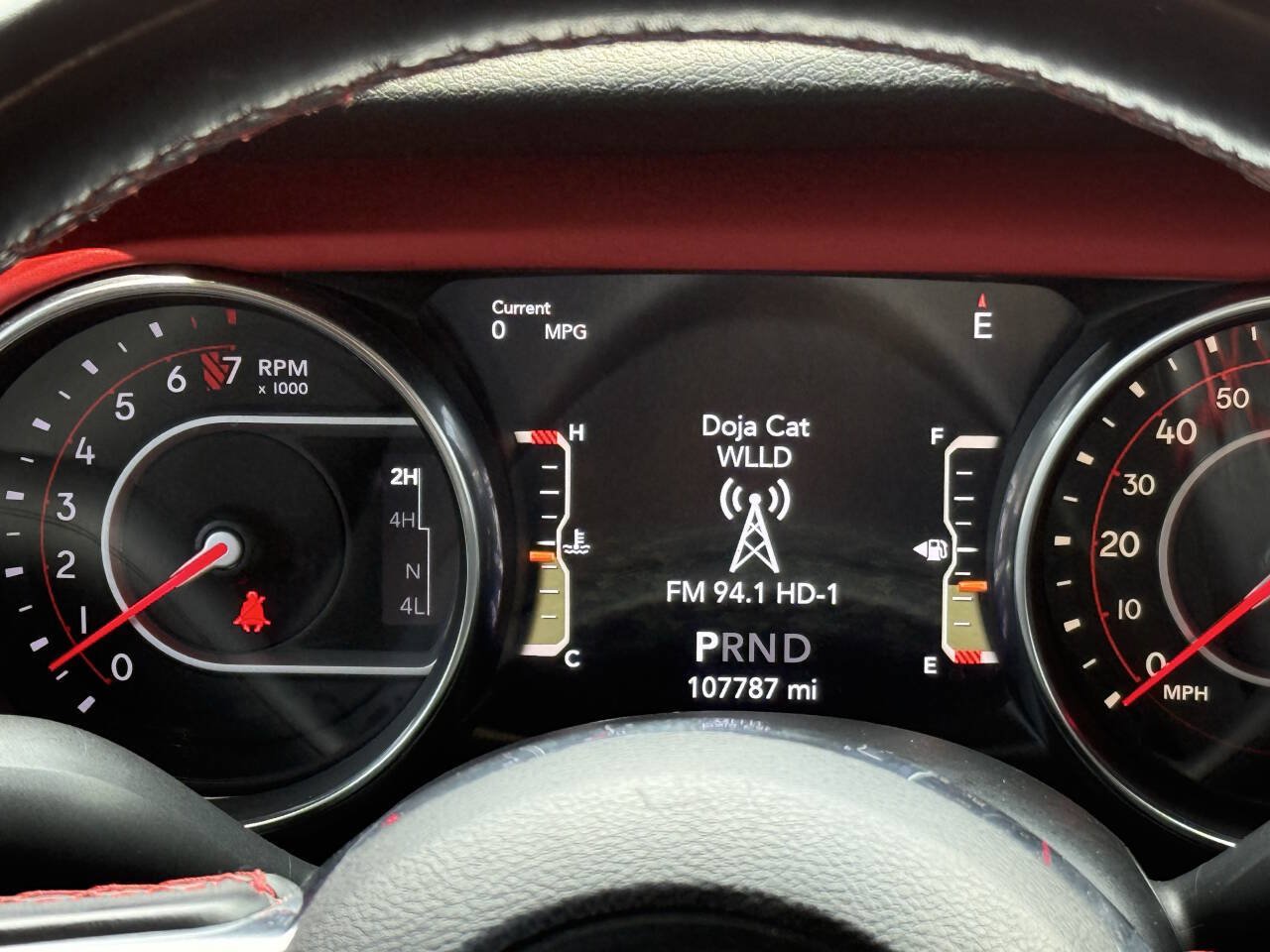 Used 2020 Jeep Gladiator Rubicon AWD/4WD image 16