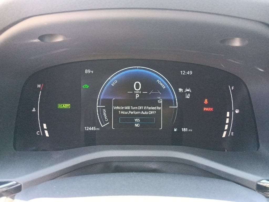 Used 2025 Toyota Camry SE w/ Convenience Package FWD image 20
