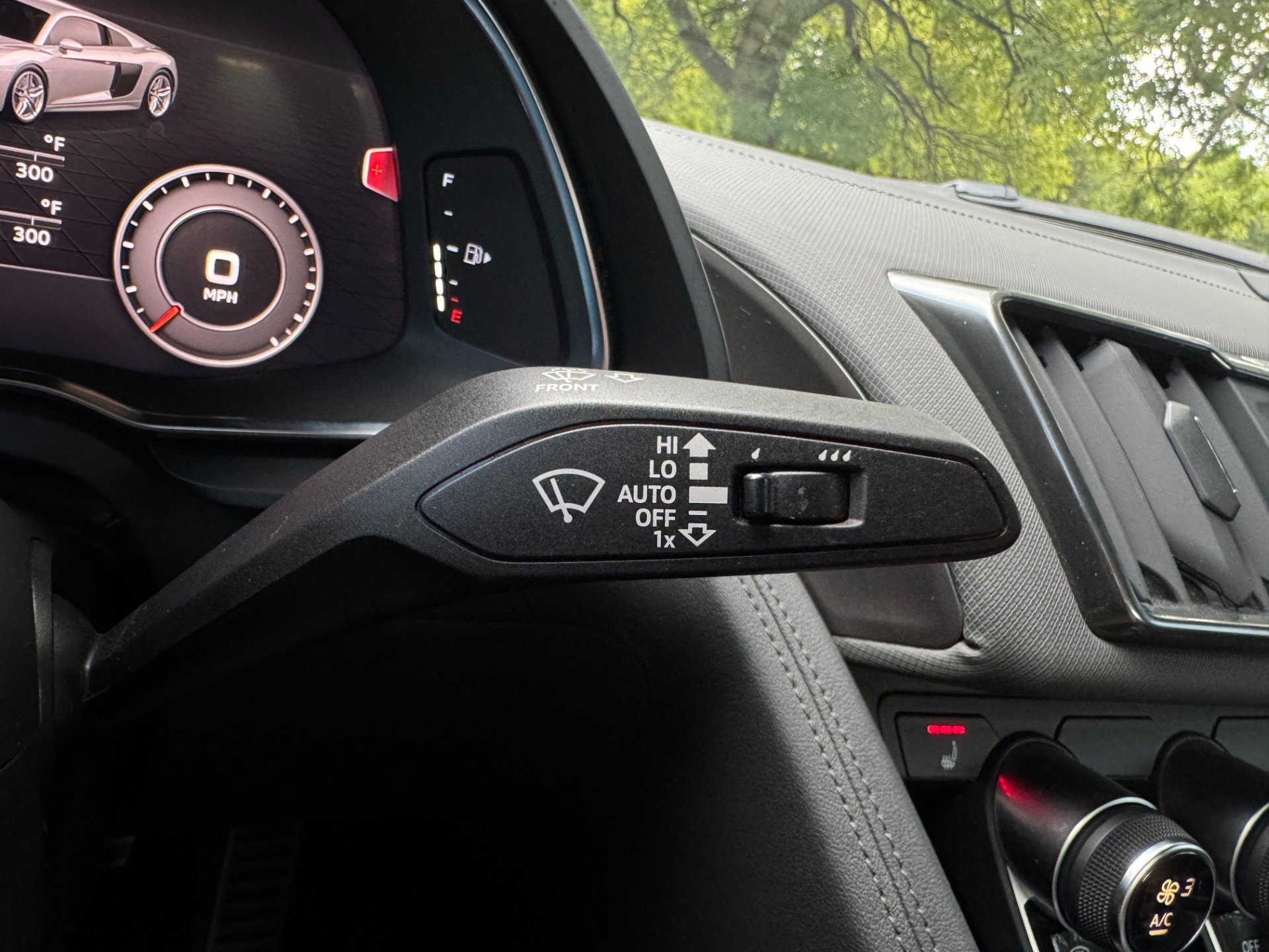 Used 2018 Audi R8 V10 image 50