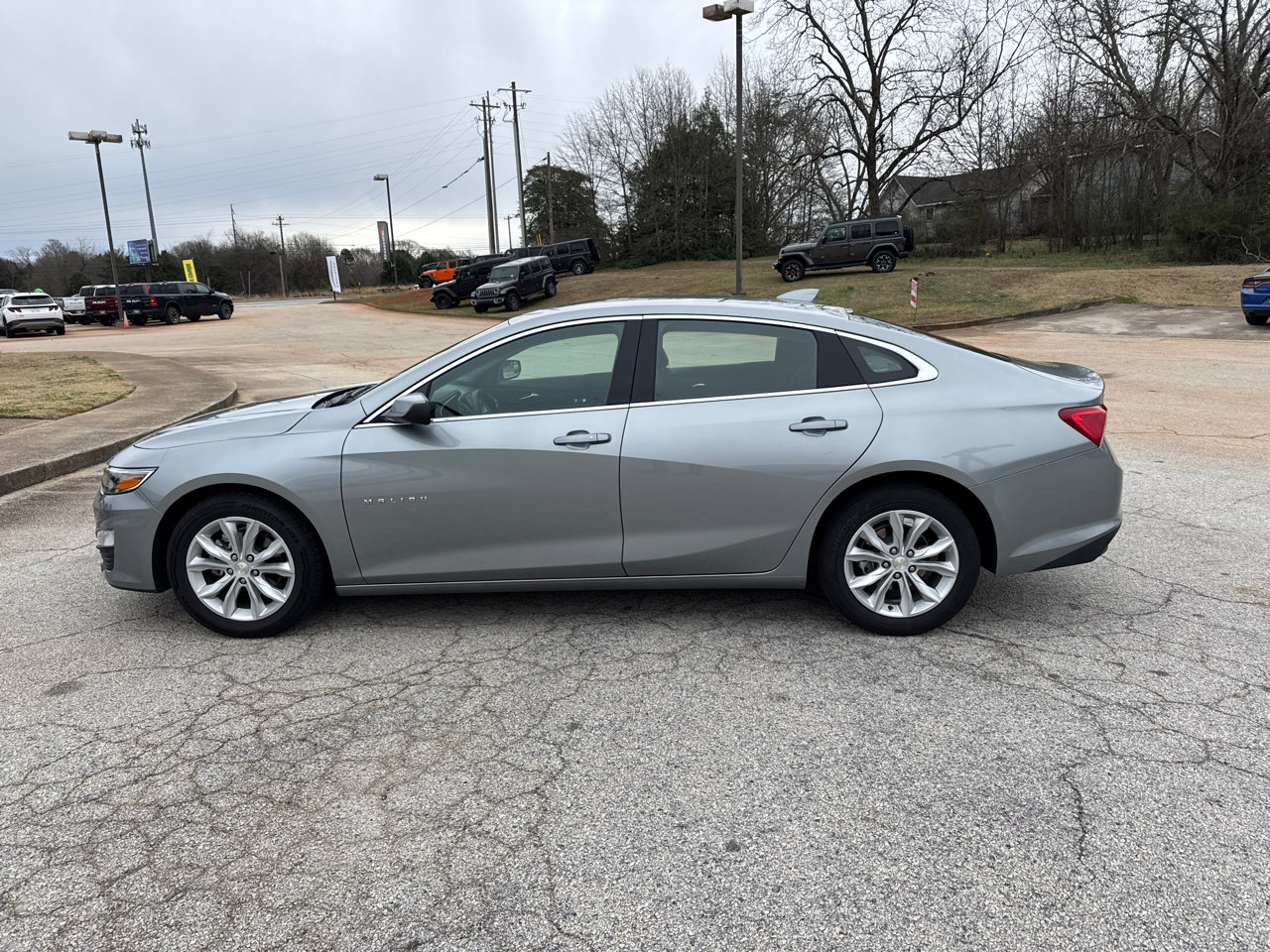 Used 2025 Chevrolet Malibu LT image 8