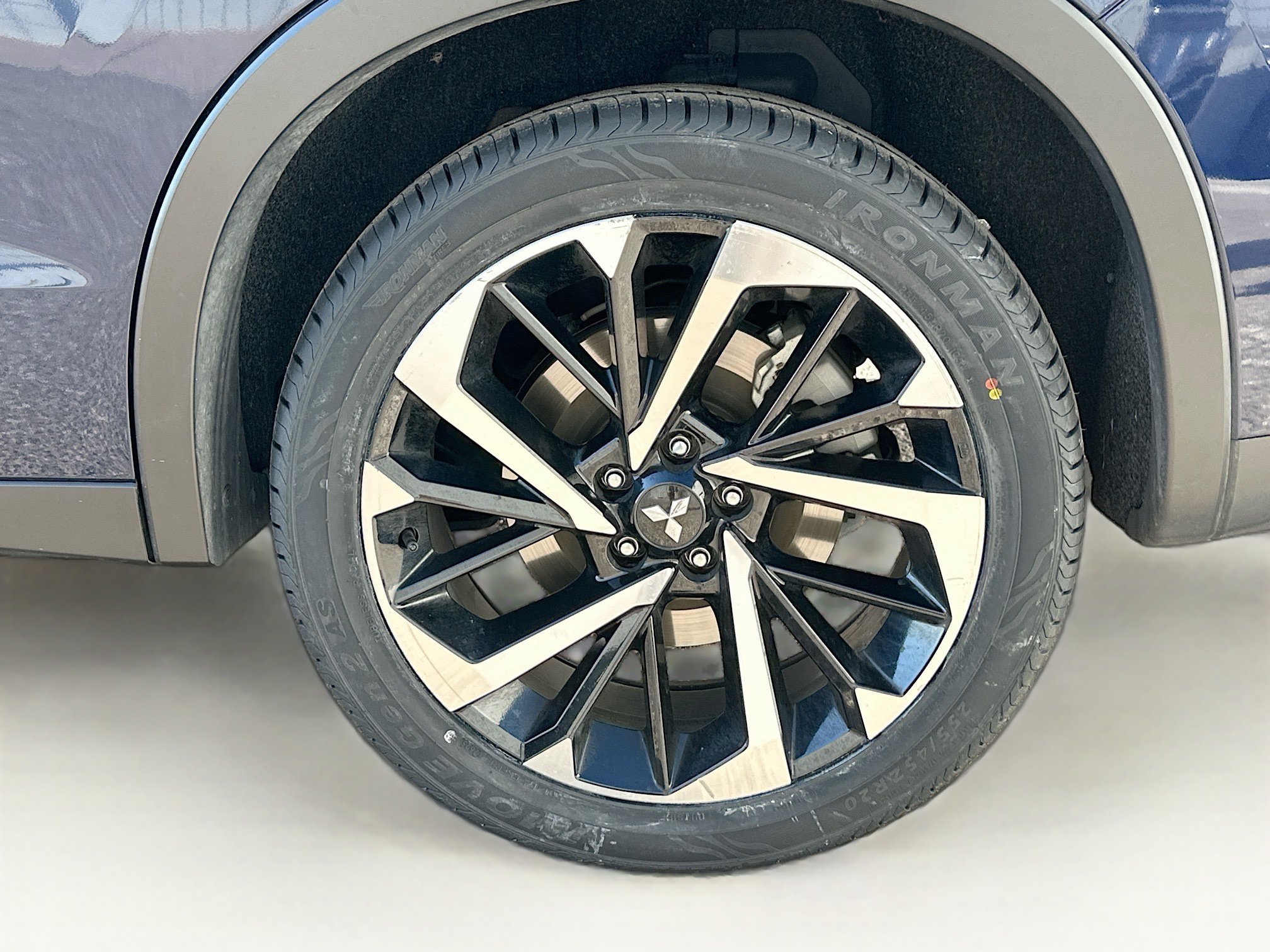 Used 2024 Mitsubishi Outlander SE image 11