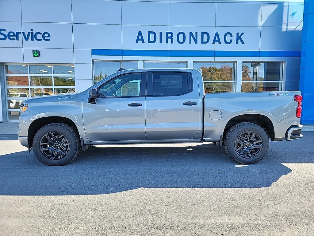 New 2026 Chevrolet Silverado 1500 Custom w/ Turbomax Blackout Package image 8