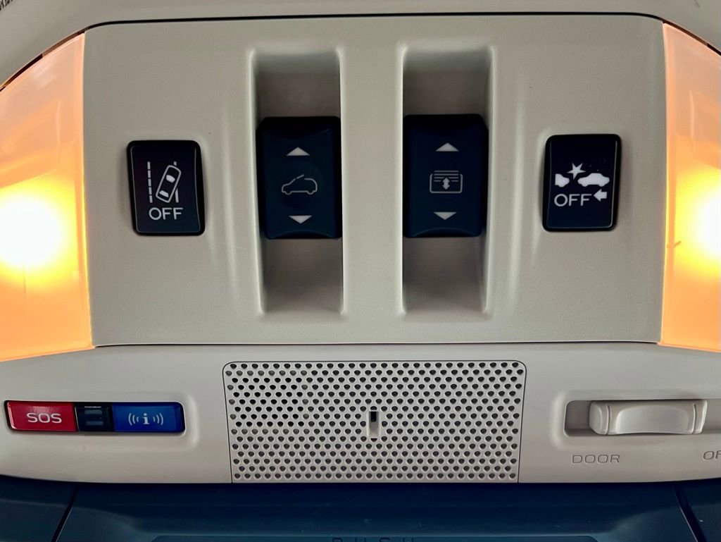 Used 2022 Subaru Ascent Touring image 32