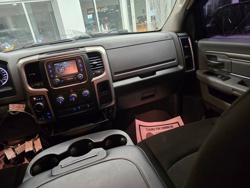 Used 2019 RAM 1500 Warlock AWD/4WD image 40