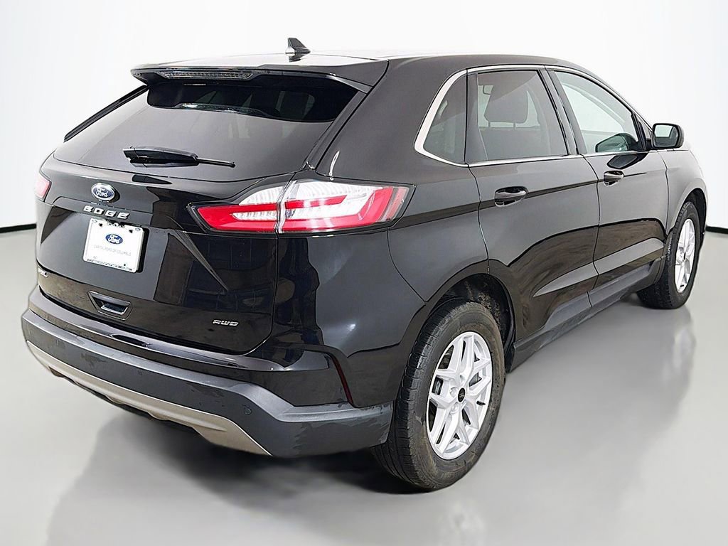 Used 2024 Ford Edge SEL w/ Convenience Package image 8
