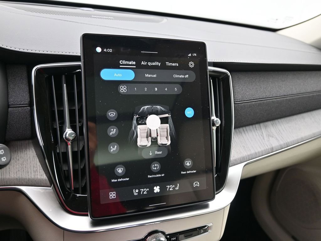 New 2026 Volvo XC90 T8 Ultra image 14