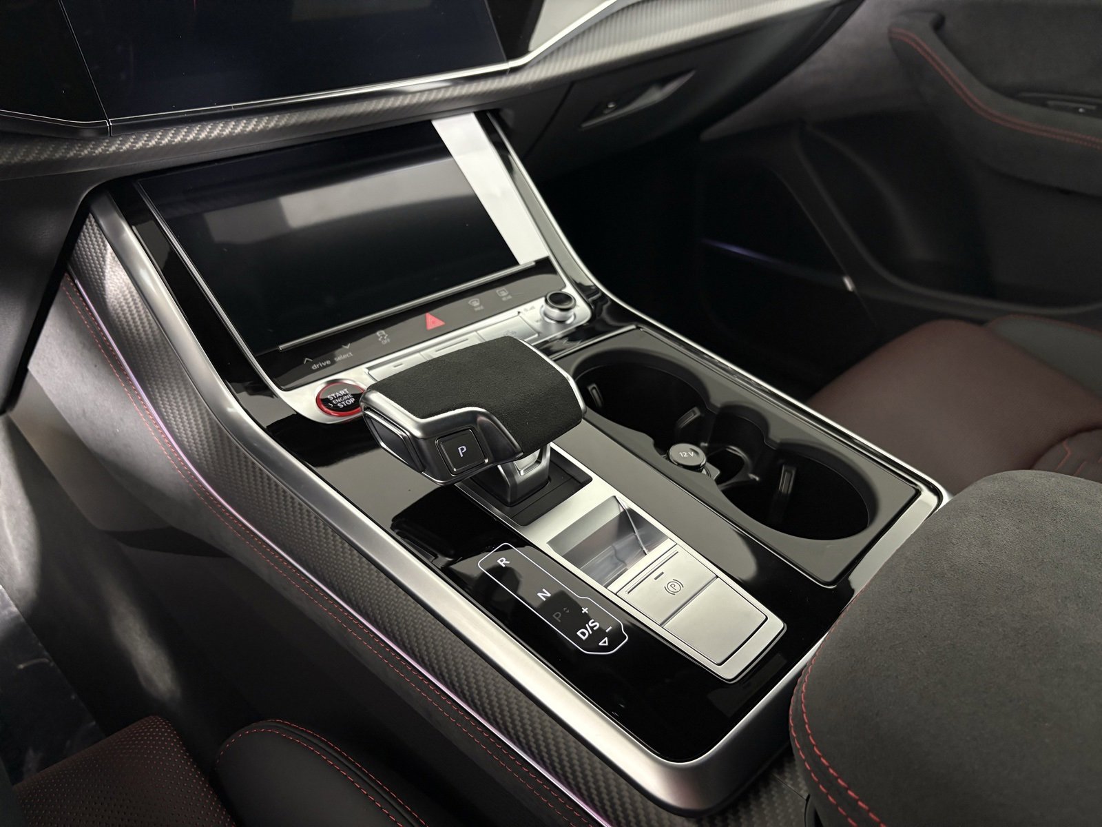 New 2026 Audi RS Q8 performance image 18