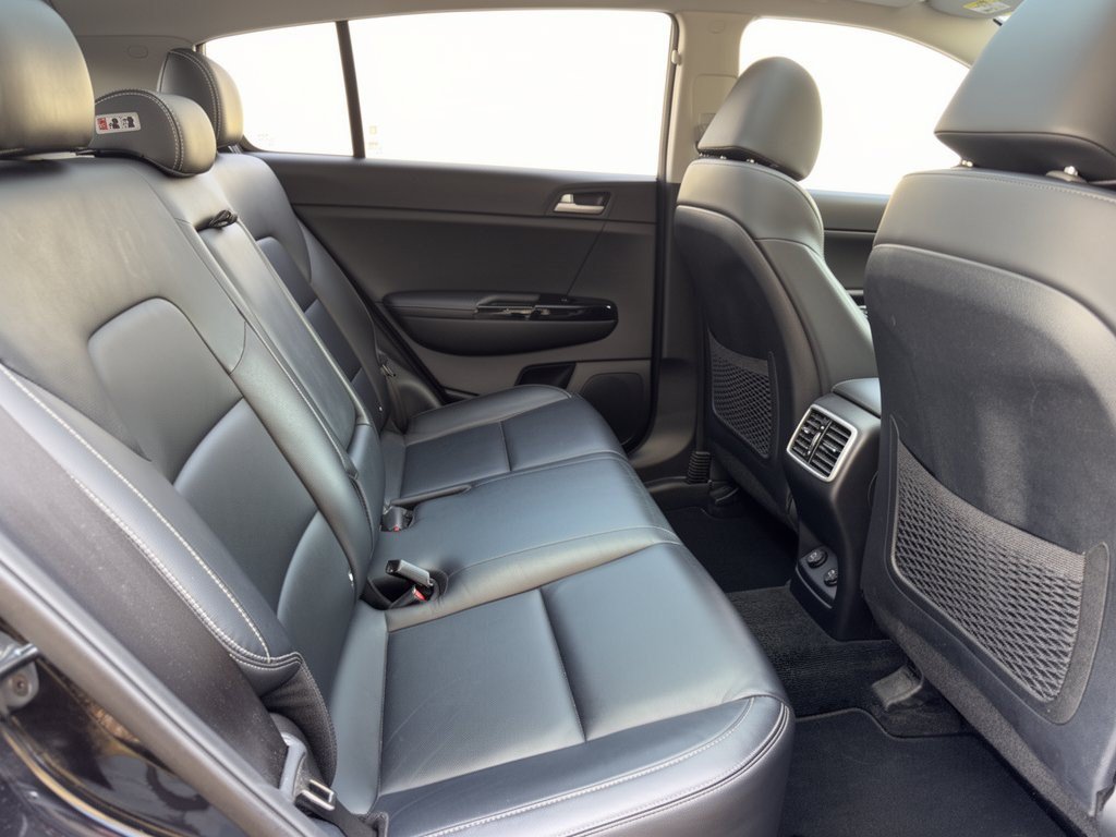 Used 2018 Kia Sportage EX w/ EX Premium Package AWD/4WD image 29