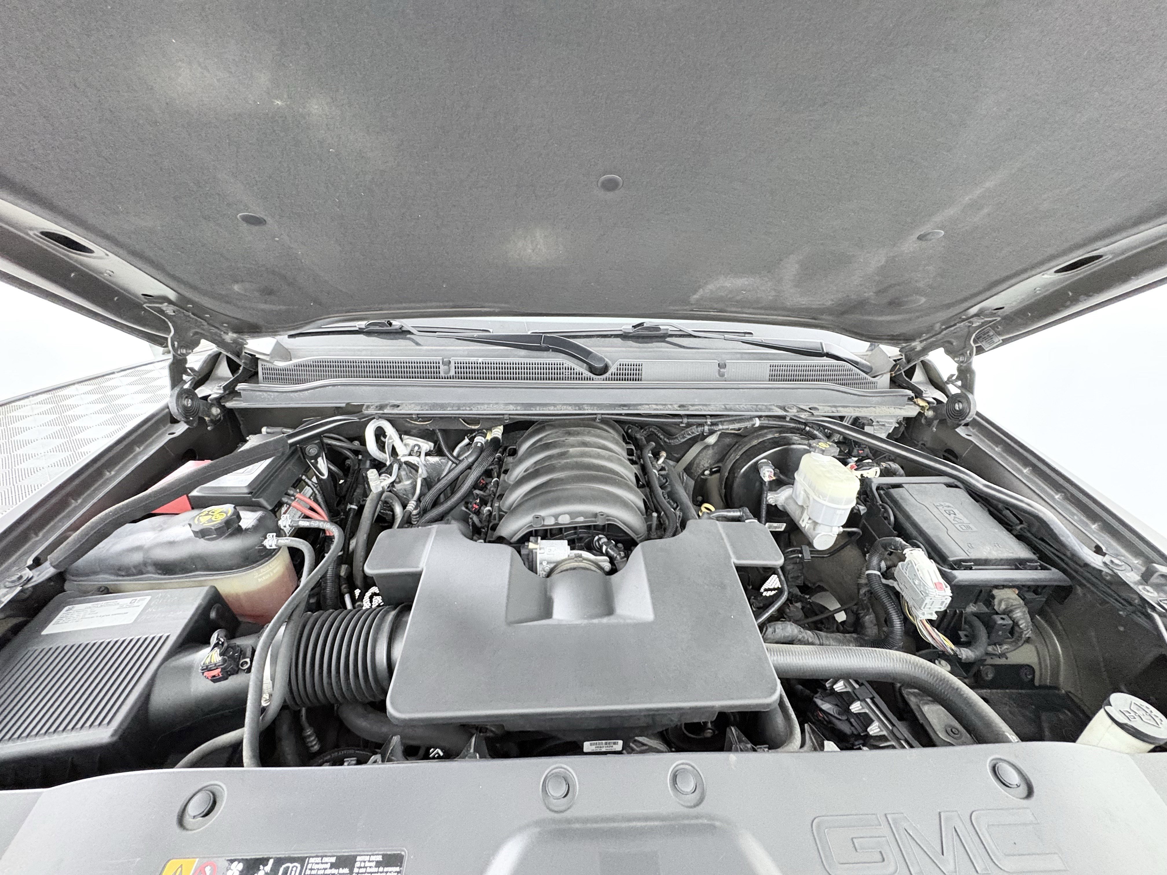 Used 2019 GMC Yukon Denali image 10