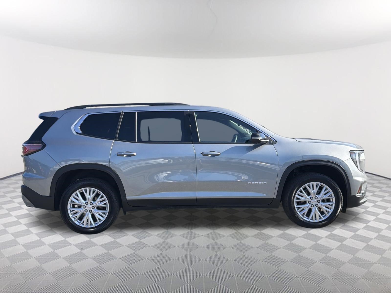 Used 2026 GMC Acadia Elevation w/ Elevation Premium Package FWD image 7