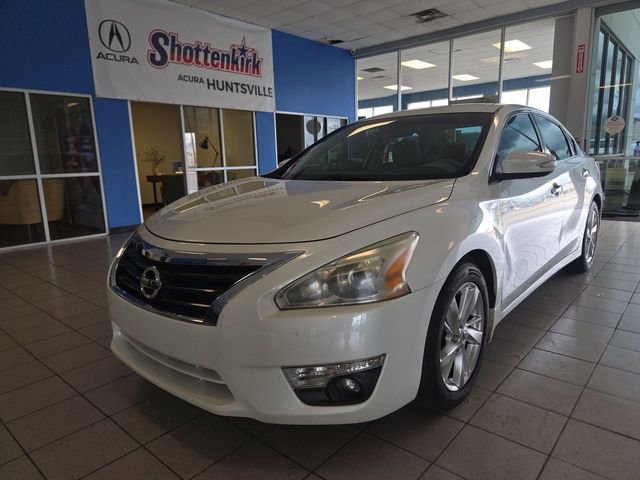 Used 2014 Nissan Altima 2.5 SL w/ Technology Package image 1