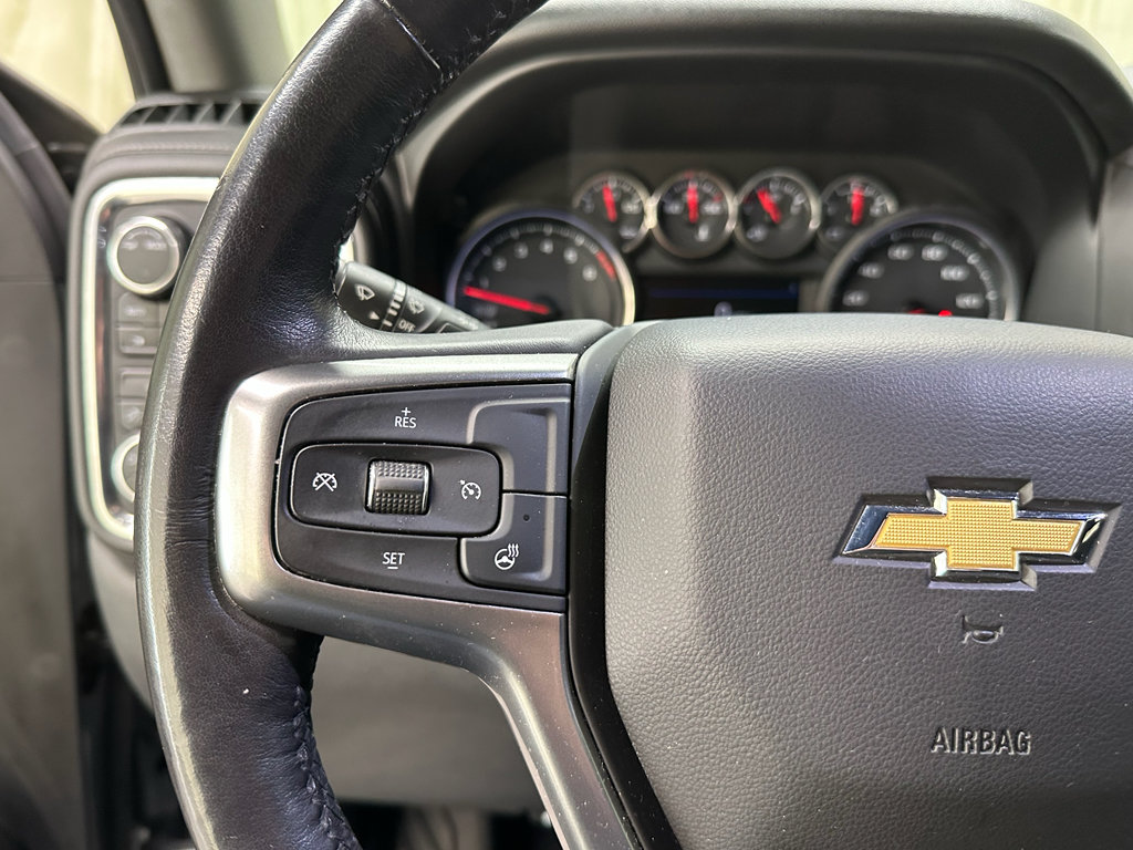 Used 2020 Chevrolet Silverado 1500 LT w/ All-Star Edition AWD/4WD image 29