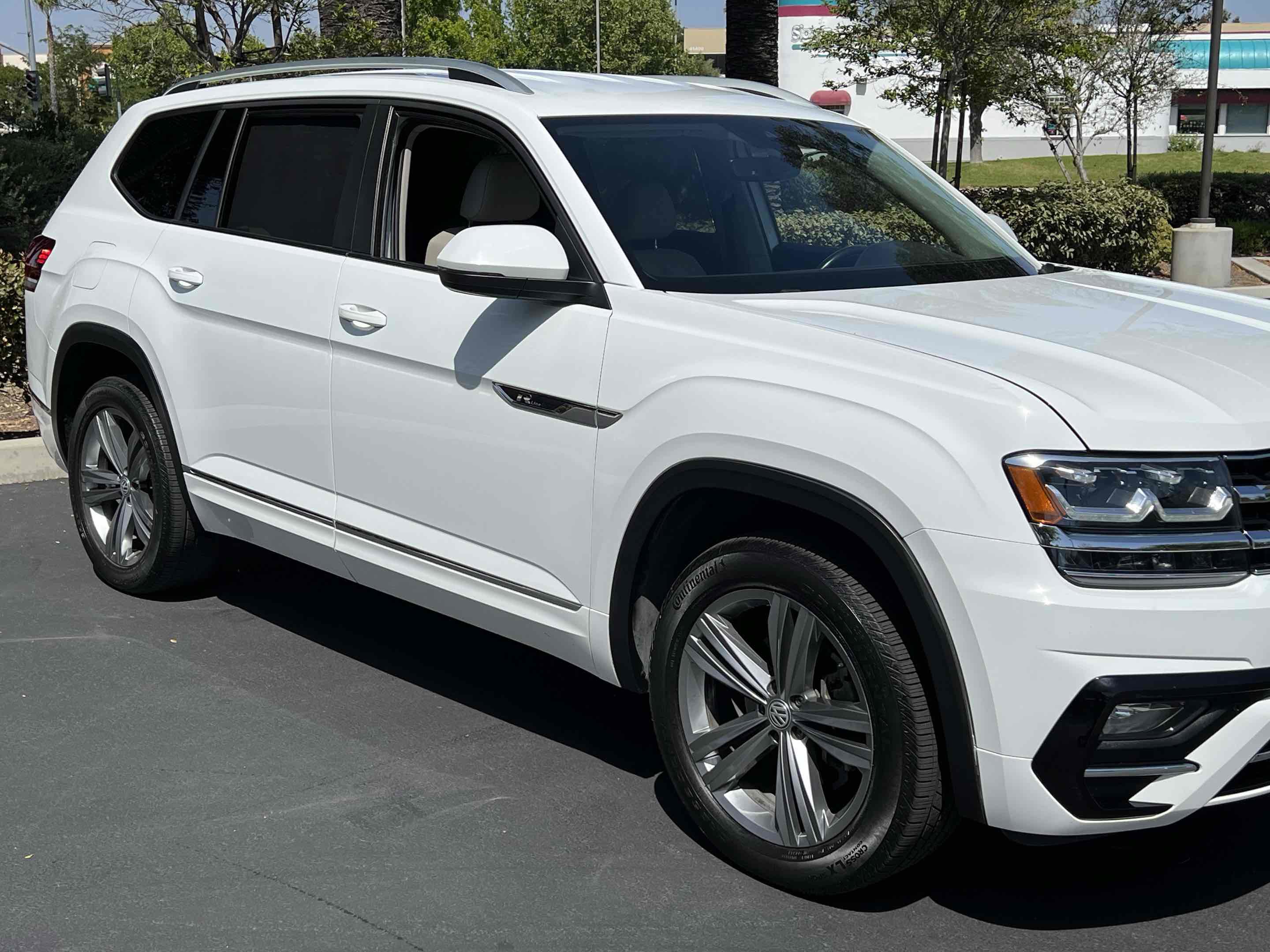 Used 2019 Volkswagen Atlas SE w/ Towing Package image 30