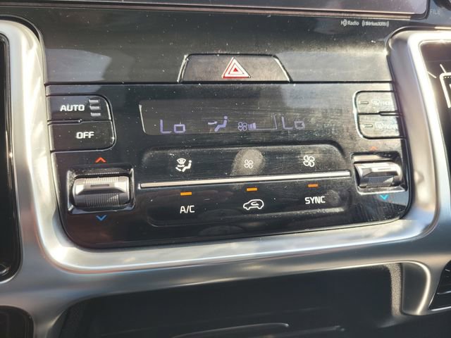 Used 2021 Kia Sorento SX image 24