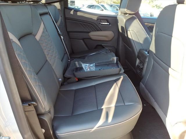 New 2026 GMC Canyon Denali image 23