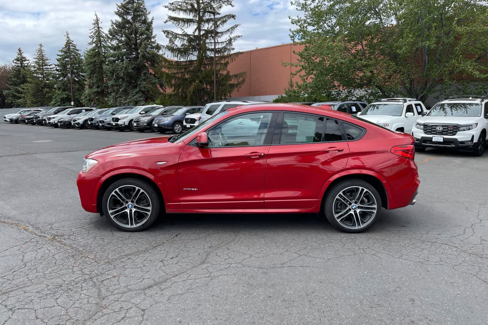 Used 2017 BMW X4 xDrive28i AWD/4WD video 2
