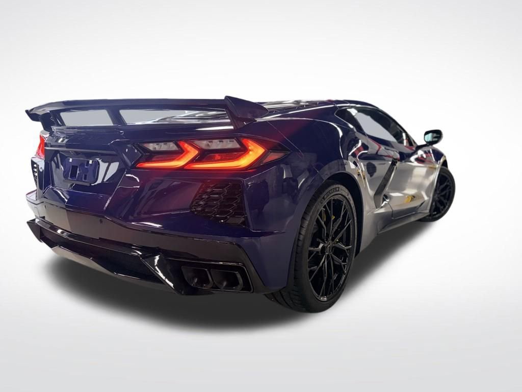 Used 2025 Chevrolet Corvette Stingray Premium Cpe w/ Z51 Performance Package image 6