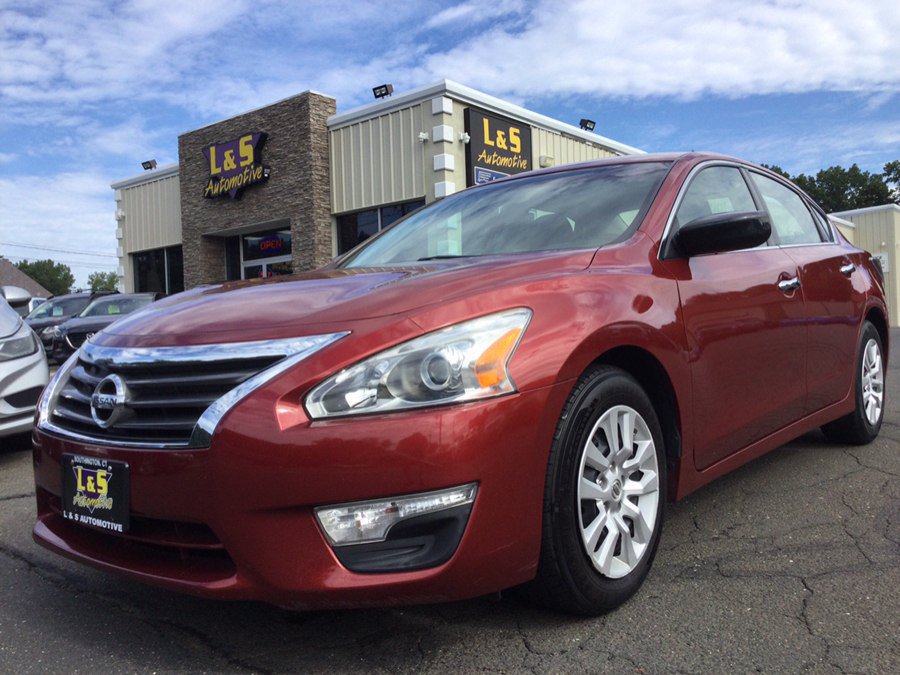Used 2015 Nissan Altima 2.5 S w/ Power Driver Seat Package FWD image 2