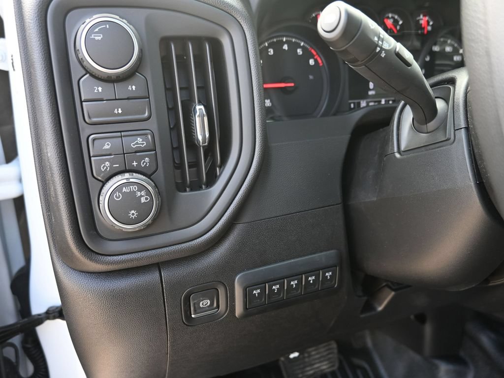 New 2026 Chevrolet Silverado 3500 W/T w/ WT Convenience Package AWD/4WD image 17