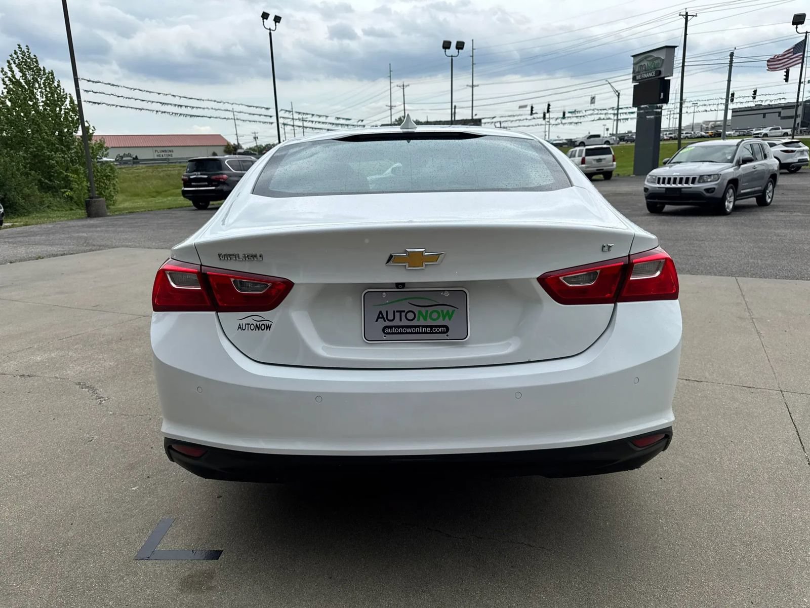 Used 2023 Chevrolet Malibu LT w/ Driver Confidence Package FWD image 6