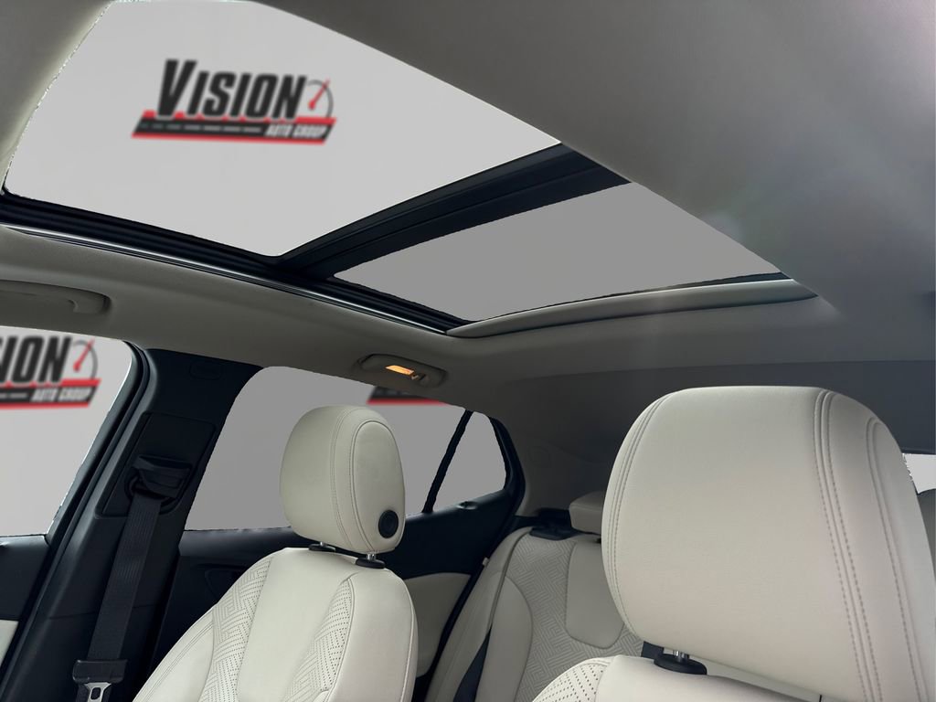 Used 2020 Buick Encore GX Essence w/ Experience Buick Package image 21