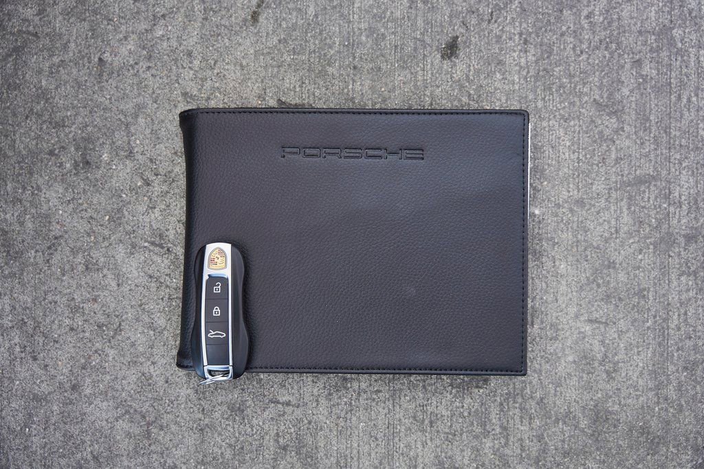 Used 2021 Porsche 911 Turbo S image 76