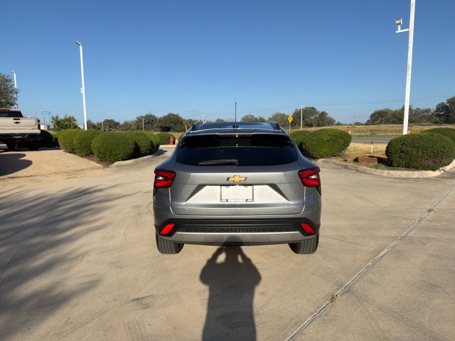 Certified 2026 Chevrolet Trax LT FWD image 11