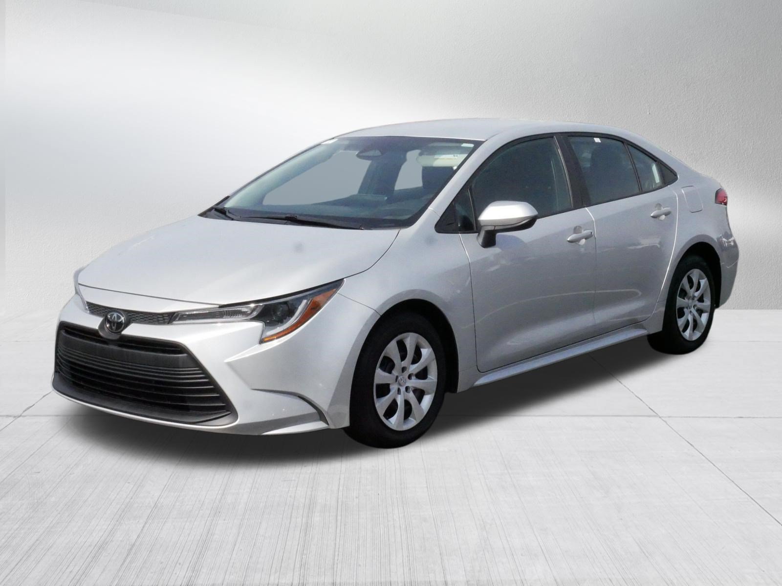 Certified 2024 Toyota Corolla LE FWD image 3