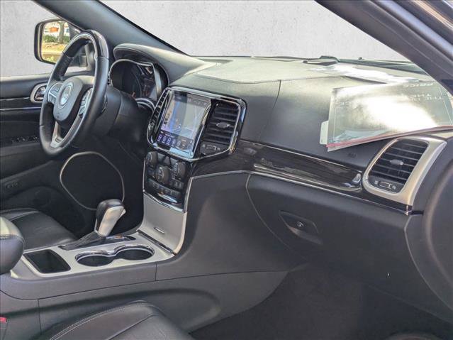 Used 2019 Jeep Grand Cherokee Overland w/ Interior Metal Package RWD image 22