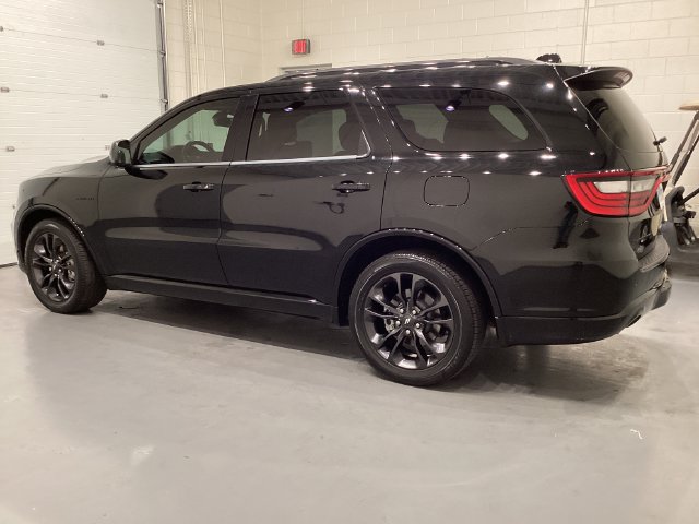 Used 2024 Dodge Durango R/T w/ Blacktop Package AWD/4WD image 4